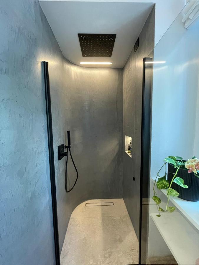 Civico29 Appartamento Bilocale Como Exterior photo
